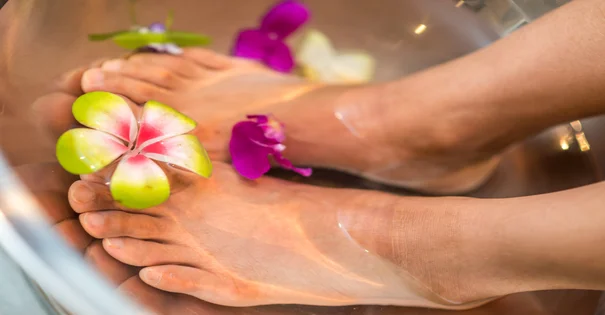 How to Do a Pedicure at Home in 10 Easy Steps Home Pedicure
