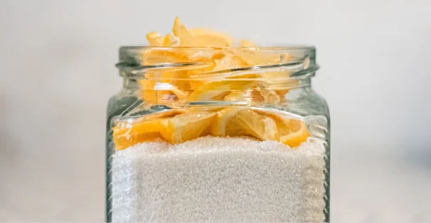 lemon and sugar scrub for oily skin